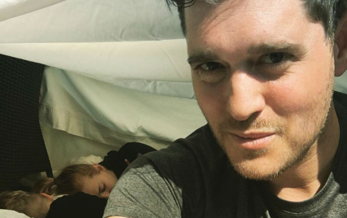 Michael Bublé y su pareja confirman que su hijo de tres años tiene cáncer