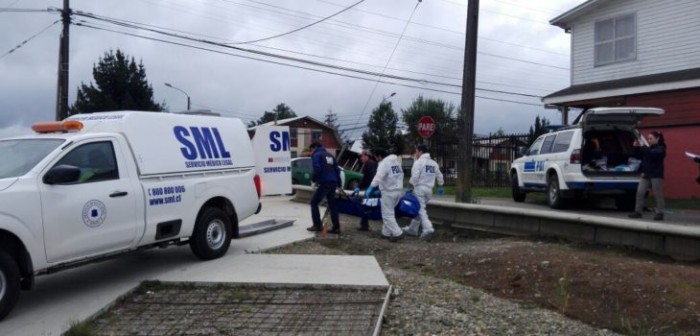Encuentran en la vía pública el cuerpo de un joven en Valdivia
