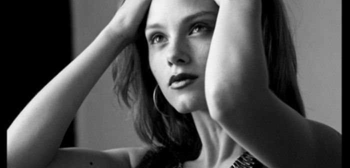 La fotografía con que la ex Amango Gabriela Ernst defiende la lactancia materna