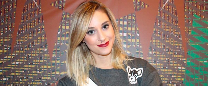 Gemma Collado anuncia su regreso a Chile con traje típico chileno