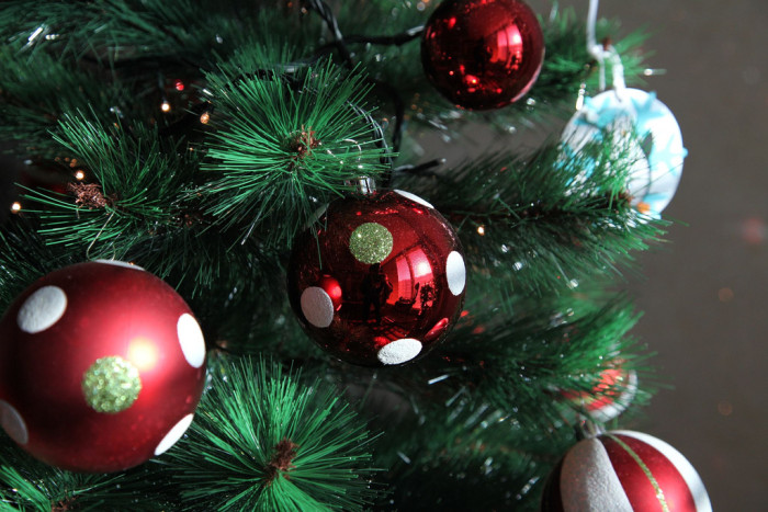 El vergonzoso árbol de Navidad de Petorca que se llenó de bromas y memes en redes sociales