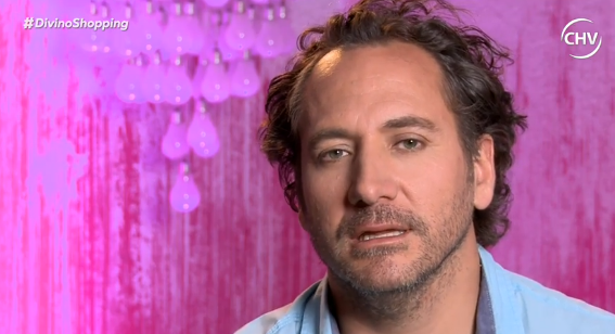 Juan Pablo Sáez usó el mismo traje de Divino Shopping en los Copihue de Oro