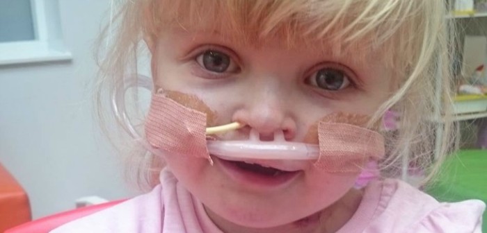 Un milagro de Navidad le salvó la vida a pequeña de 3 años: recibió un corazón