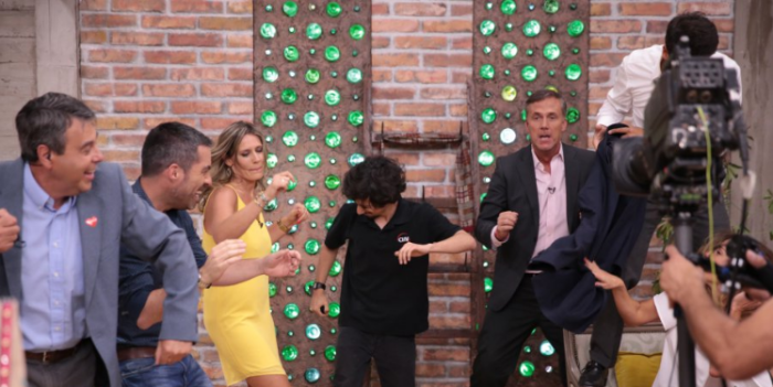 Las locuras del panel de 'La Mañana' en comerciales ante la ausencia de Araneda y De Moras