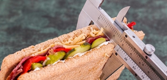 Tres motivos que explican porqué tendemos a subir de peso con la edad