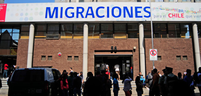 Desbaratan red de tráfico ilícito de migrantes en Departamento de Extranjería del gobierno