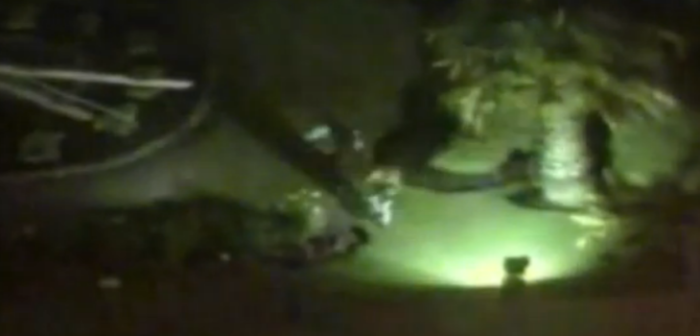 Video muestra a turista ebrio moviendo manecillas del tradicional Reloj de Flores