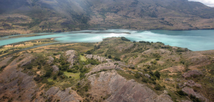 Dos turistas chilenos son expulsados de Torres del Paine