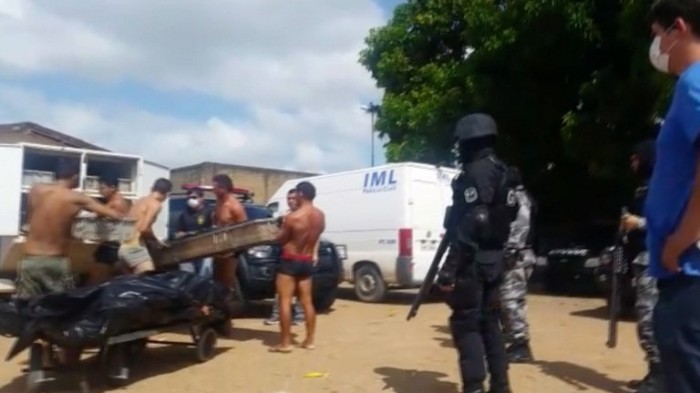 Al menos 33 muertos en nueva masacre en una cárcel de Brasil