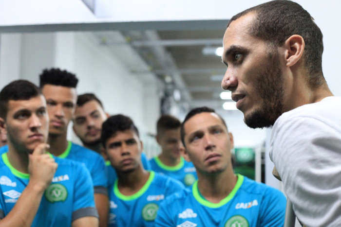 La emotiva postal del camarín del Chapecoense que destacó en el primer entrenamiento