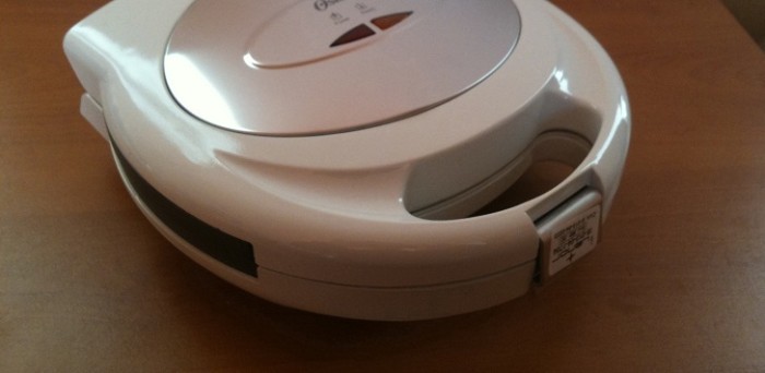 Reo mata a su compañero de celda con una sandwichera en Australia