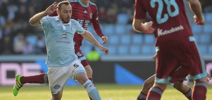 Marcelo Díaz dijo presente en angustiante pero vital victoria ante Alavés