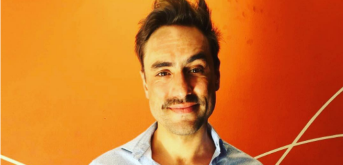 Álvaro Gómez revela quién es su verdadero amor en 'Amanda' ¿Josefina o Gloria?