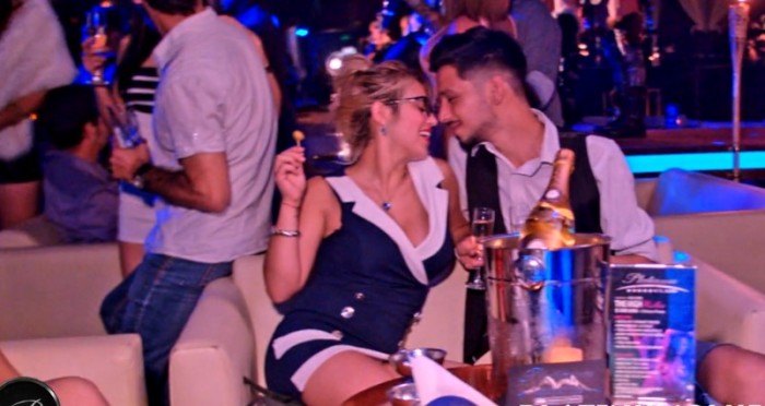 'Club Platinum' de Vitacura se suma al 'Mannequin Challenge' con sexy y elegante video