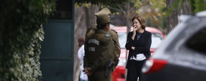 Exministra de Educación Mariana Aylwin fue víctima de violento portonazo