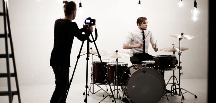 Actor muere de un disparo durante grabación de videoclip en Australia