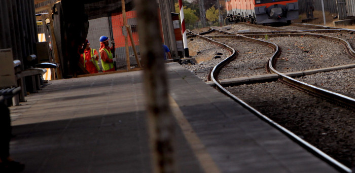 Mujer de 67 años muere atropellada por el tren en San Bernardo