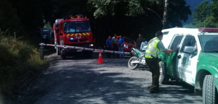 Dos carabineros mueren luego de que vehículo policial cayera a un barranco en Panguipulli