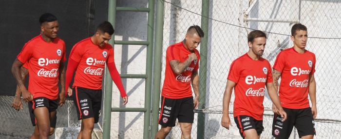 China Cup: Primer contingente de La 'Roja' arribó a Nanning