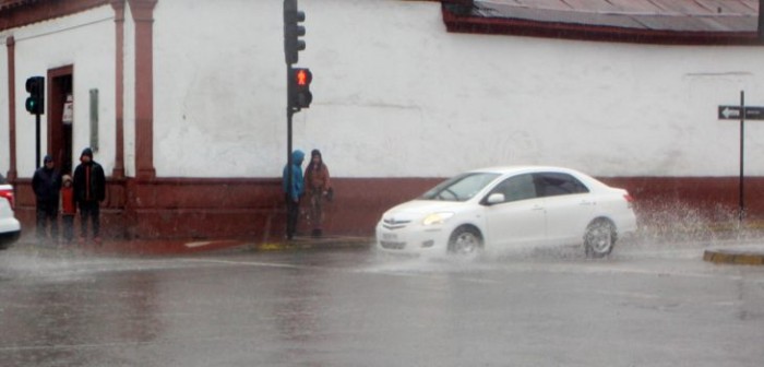 Más de 400 viviendas resultan con daños tras lluvias en el Norte Grande