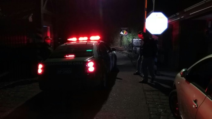 Incendio forestal amenaza a monumento natural Cerro Ñielol en La Araucanía