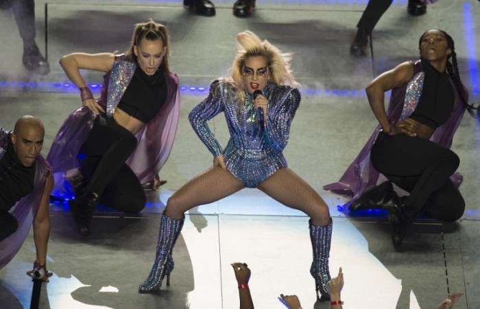 El 'fail' en la presentación de Lady Gaga en Super Bowl que muy pocos notaron