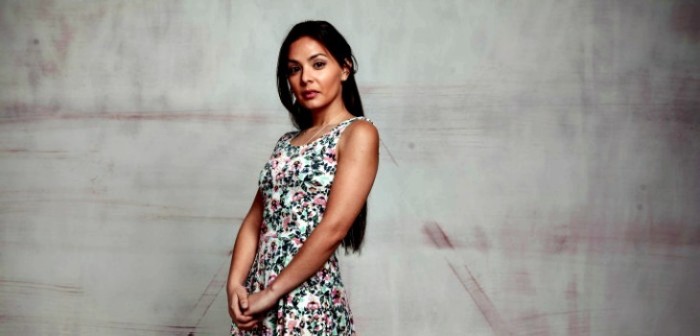 Actriz Carolina Arredondo se llena de piropos tras compartir sexy foto en bikini