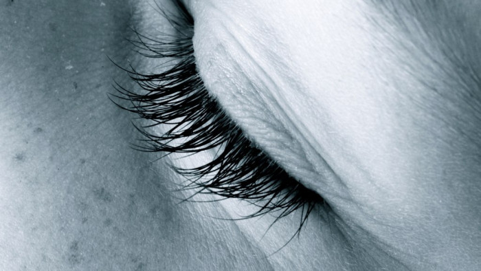 ¿Quieres que tus pestañas crezcan? Sigue estos tips que te ayudarán a lograrlo