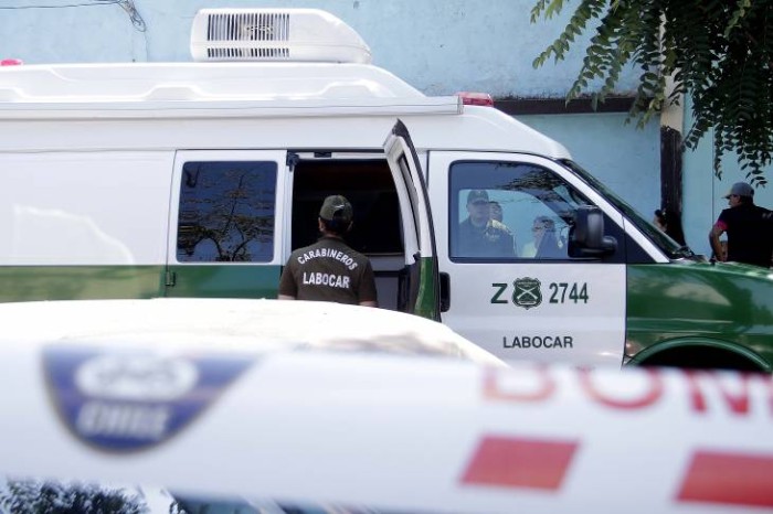 Secuestran a secretaria desde estudio jurídico de Santa Cruz para cobrar documento