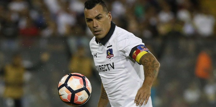 Respira Guede: Descartan lesión de cuidado de Esteban Paredes