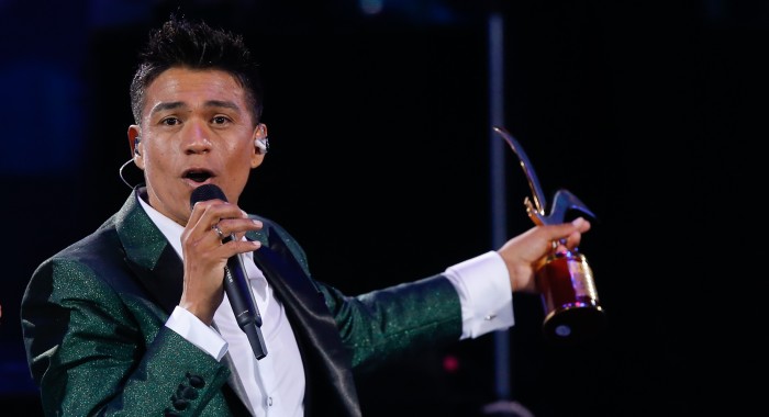 Gran sorpresa de Américo genera emocionada reacción de fanáticos de la cumbia