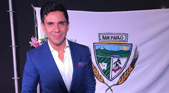 Pasado los condena: Foto del recuerdo de Queraltó con panelista de Intrusos desató risas