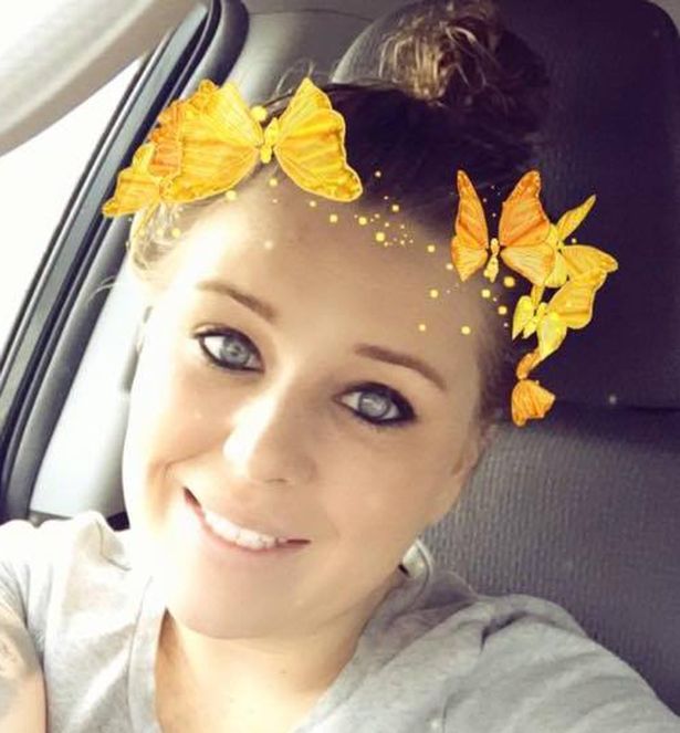 Mujer recibió disparo en la cara cuando intentaba salvar a su padre del suicidio