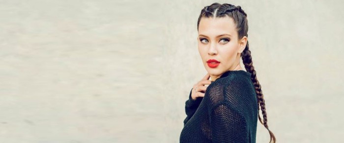 Michelle Carvalho sacó aplausos tras compartir foto en bikini