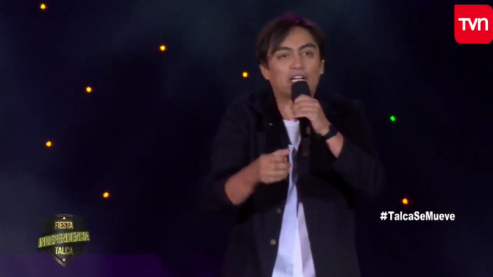 Sergio Freire saca risas en Talca pero no convence a redes: lo taparon en críticas