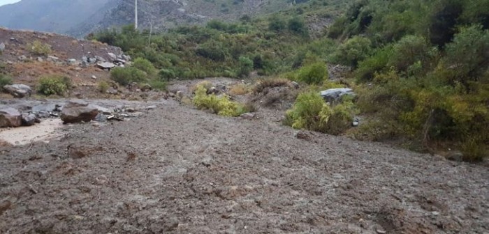 A 1000 asciende número de personas aisladas tras aluvión en San José de Maipo