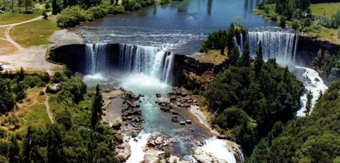 Autoridades llaman al autocuidado de turistas en Salto del Laja luego de dos muertes