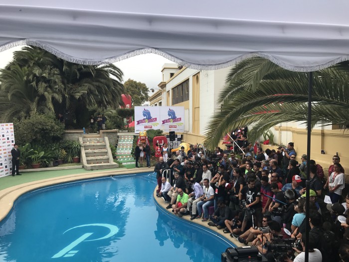 Los memes que dejó la larga espera del piscinazo de Kika Silva que nunca llegó