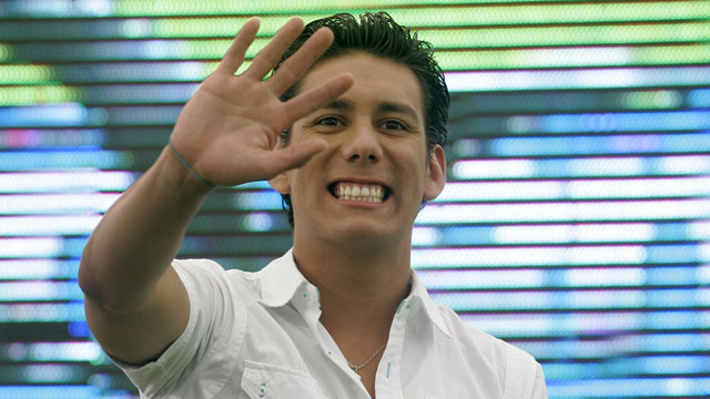 El radical cambio de look que Dash se hizo junto a su polola