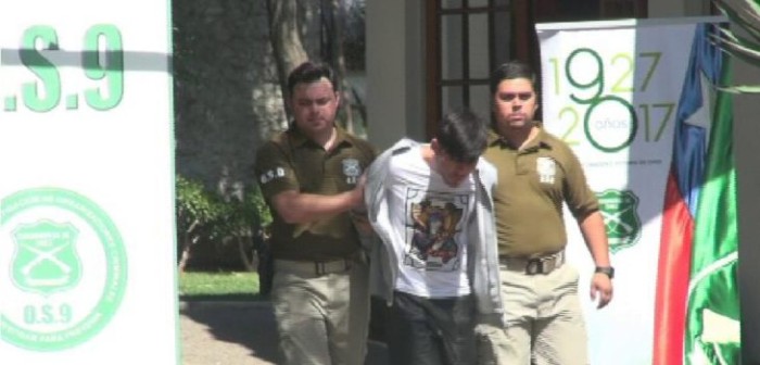 Detienen a hombre acusado de violar a una joven y luego apuñalar a su padre en Conchalí