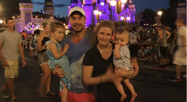 Detrás de su mujer: Giancarlo Petaccia se va a vivir a Miami con su familia