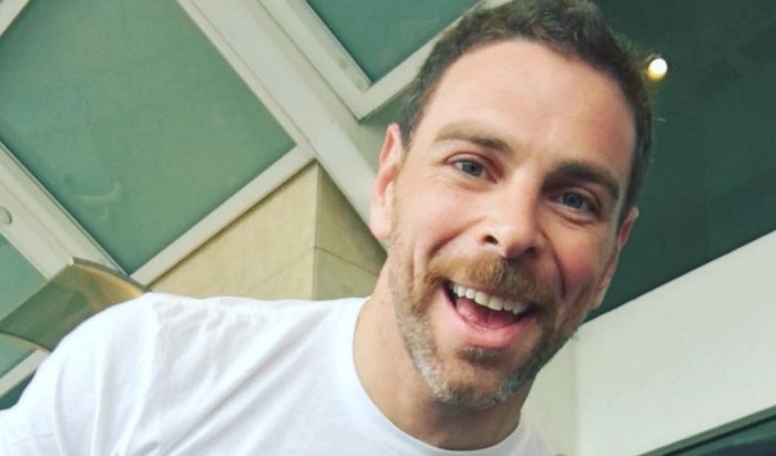 La respuesta de José Antonio Neme tras ser tratado como 'amanerado' por un tuitero