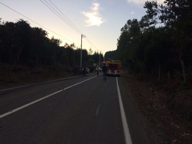 Un muerto y dos heridos graves deja colisión vehicular entre Quirihue y Cobquecura