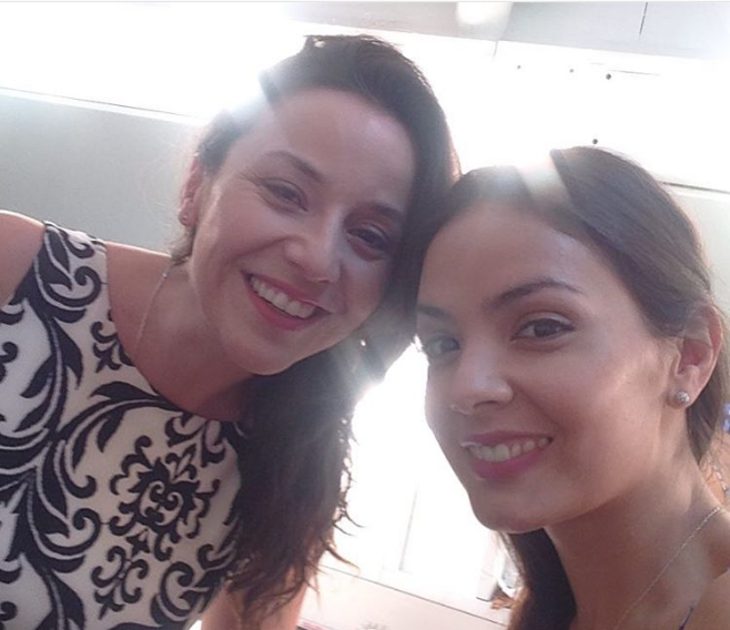 Actriz Carolina Arredondo se llena de piropos tras compartir video sin maquillaje