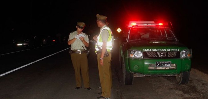 Mujer muere atropellada mientras pedía ayuda en la carretera: le habían robado su auto