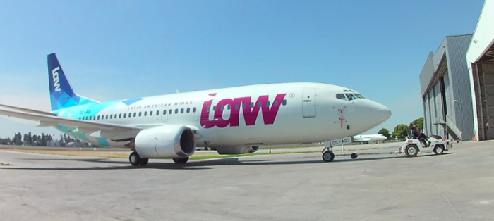 Aerolínea LAW inició este lunes vuelos Concepción-Santiago con pasajes en oferta
