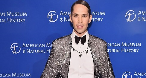 Esta es la máscara con la que Di Mondo obtuvo un nuevo premio en Estados Unidos