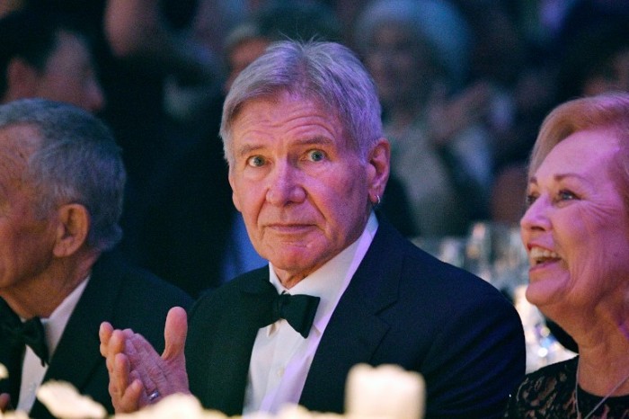 Harrison Ford no será sancionado por incidente en avión privado