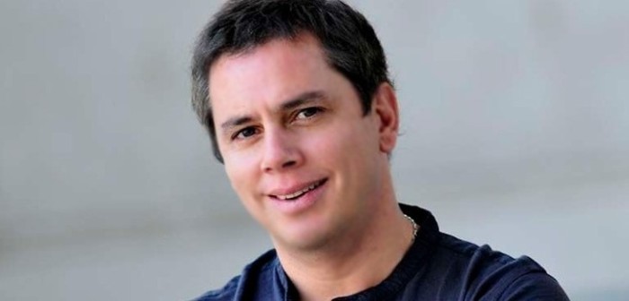 José Miguel Viñuela compartió adorable foto de su hijo tras 