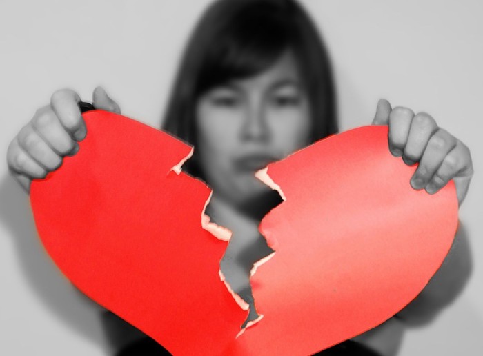 Síndrome del corazón roto ¿se puede morir por tener una profunda pena?